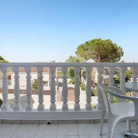 Paradise Standard 6 Apartment Zakynthos Town